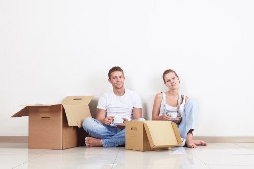 Removal van service for flats and apartments in Hampstead