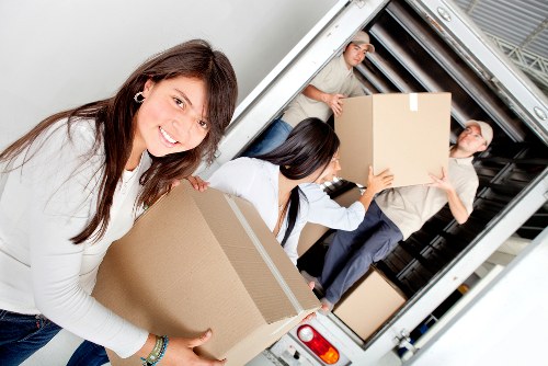 Flat and house removals service for Hampstead homes