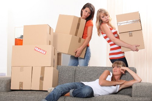 Commercial and residential storage support in Hampstead